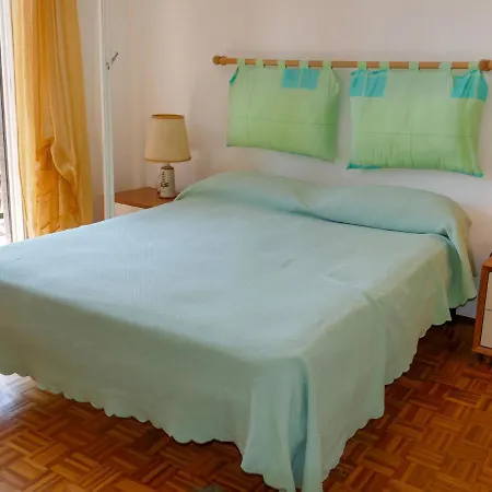 Locazione Turistica Mirella Apartament *